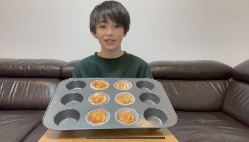 三村航輝の趣味のお菓子作り（アップルパイ）